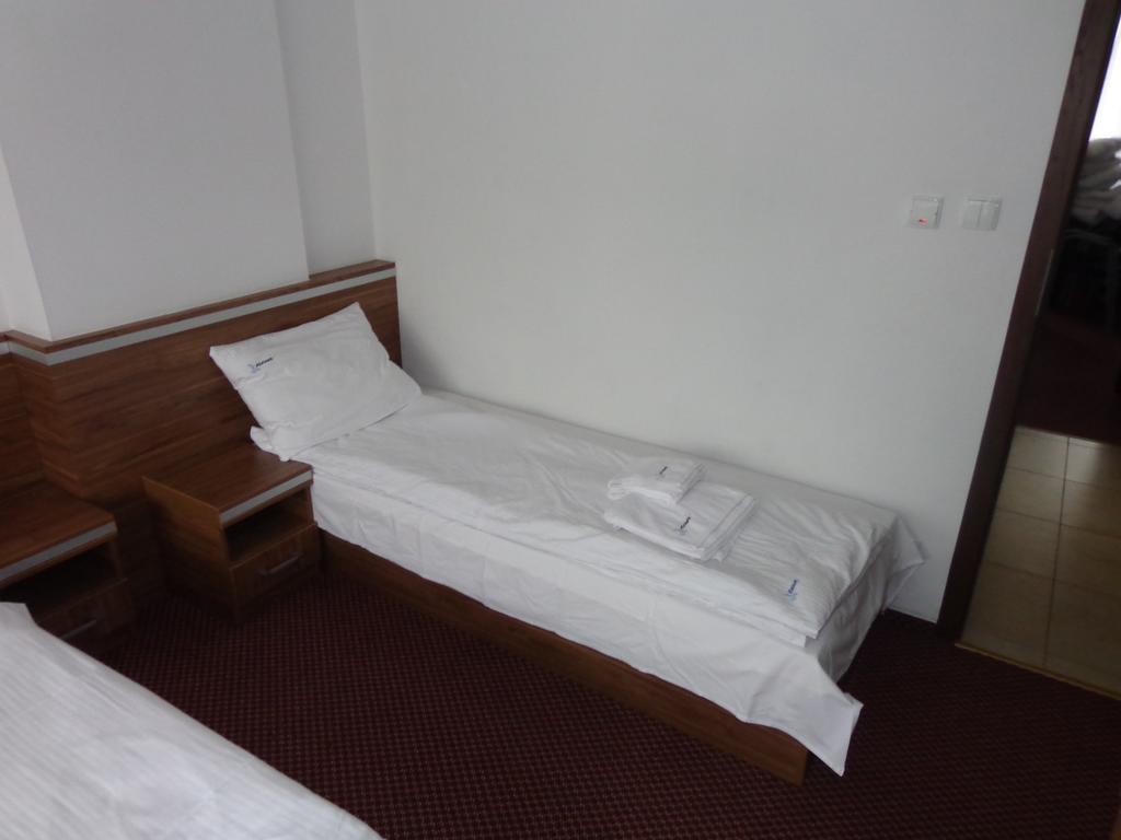 Bed and Breakfast Adamar Jastrzębia Góra Habitación foto